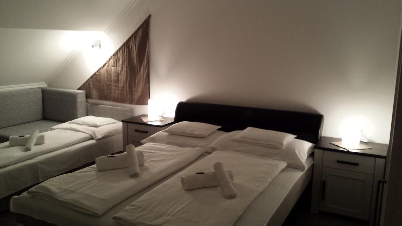 Szabo Vendeghaz Hotel Villány Buitenkant foto
