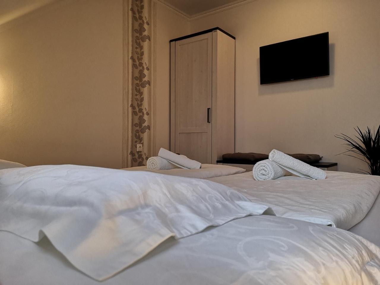 Szabo Vendeghaz Hotel Villány Buitenkant foto